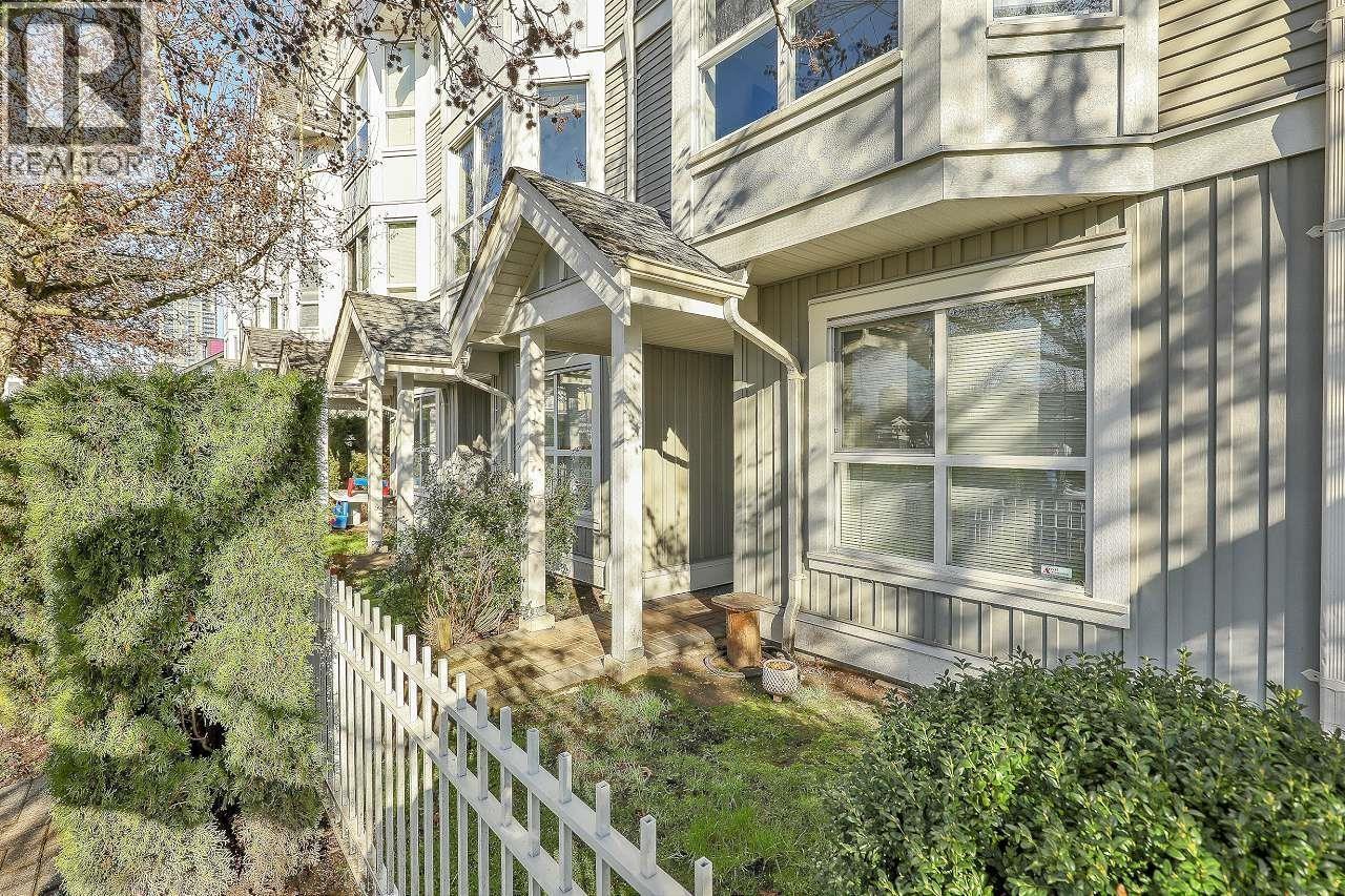 40 7370 STRIDE AVENUE