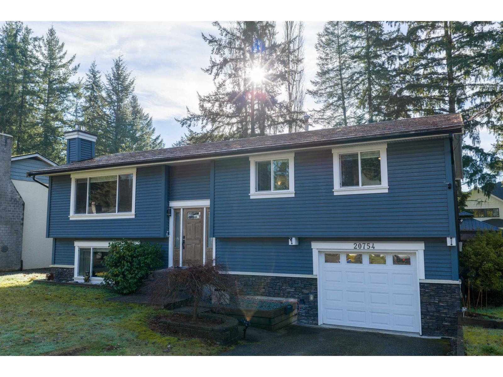 20754 39A AVENUE
