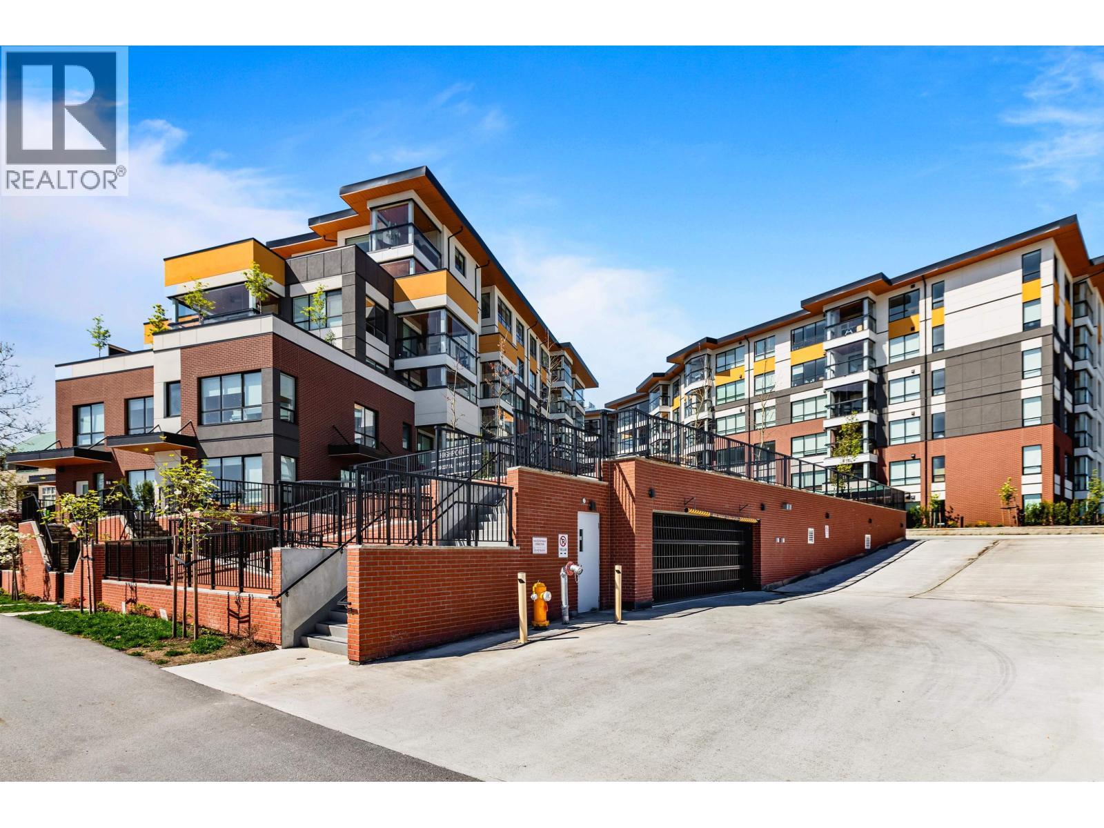 115 11641 227 STREET