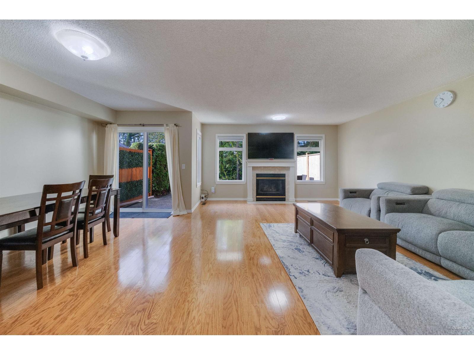 73 9045 WALNUT GROVE DRIVE