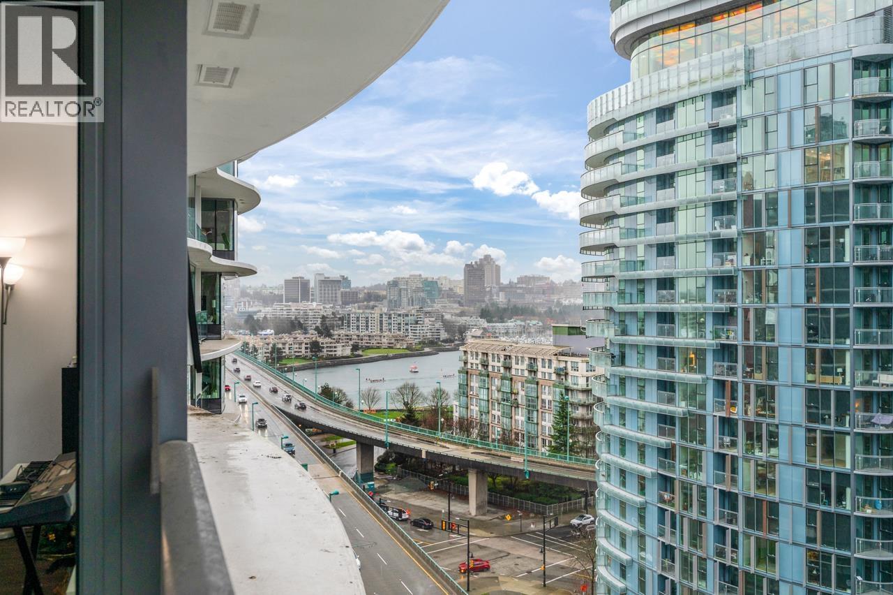 1517 68 SMITHE STREET