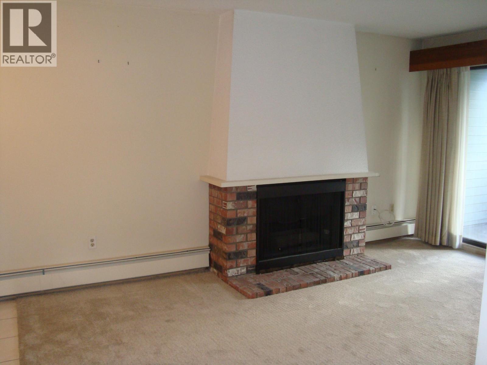 216 3150 PRINCE EDWARD STREET