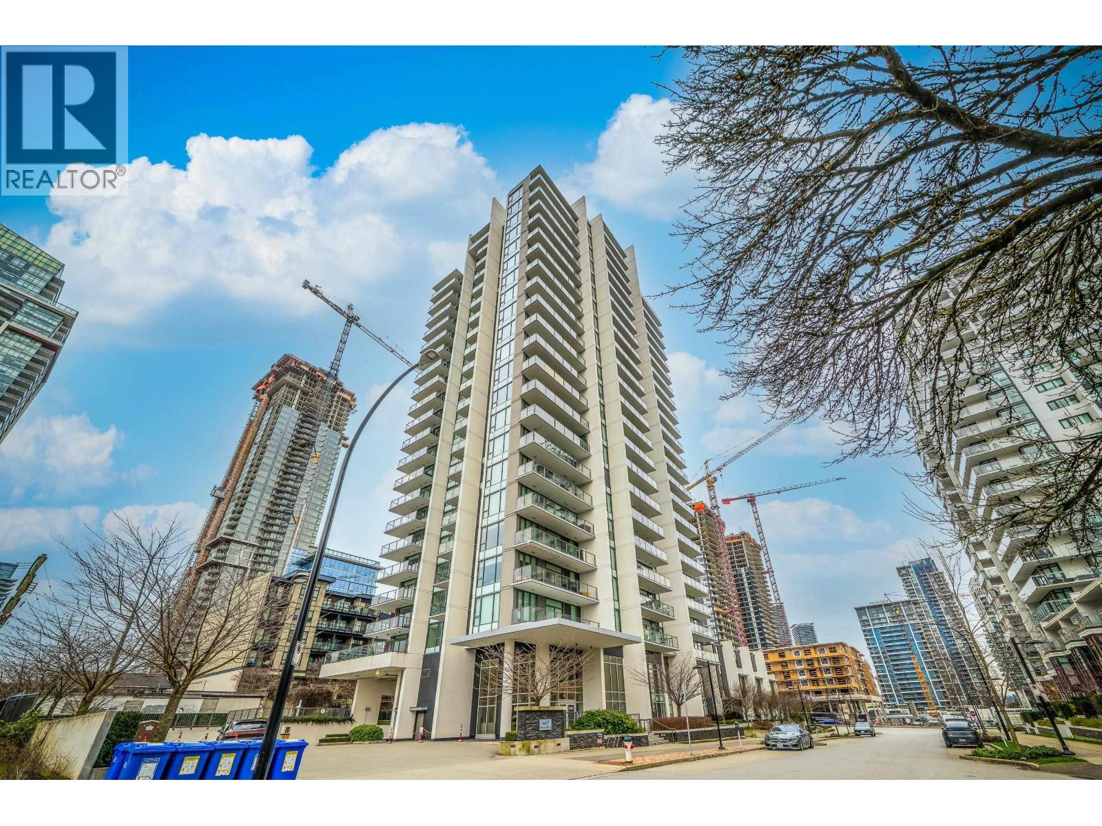 601 - 4465 JUNEAU STREET