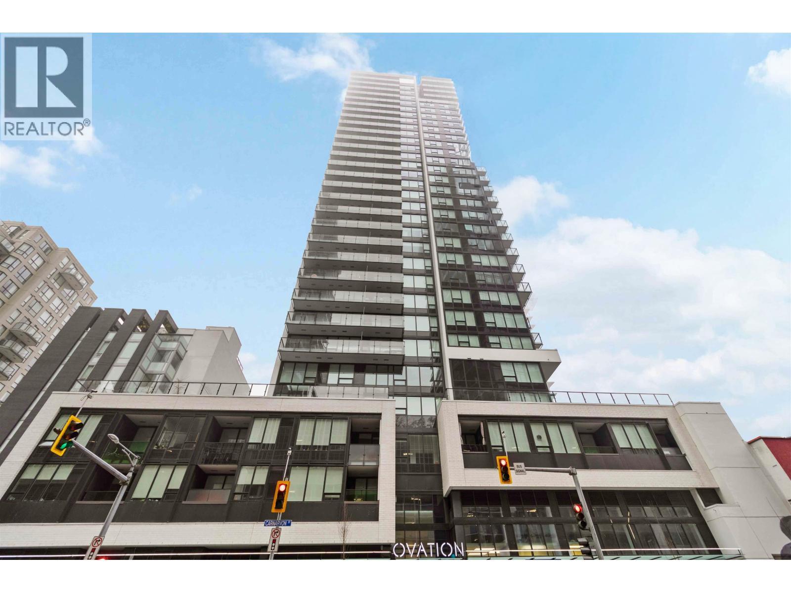 2804 823 CARNARVON STREET