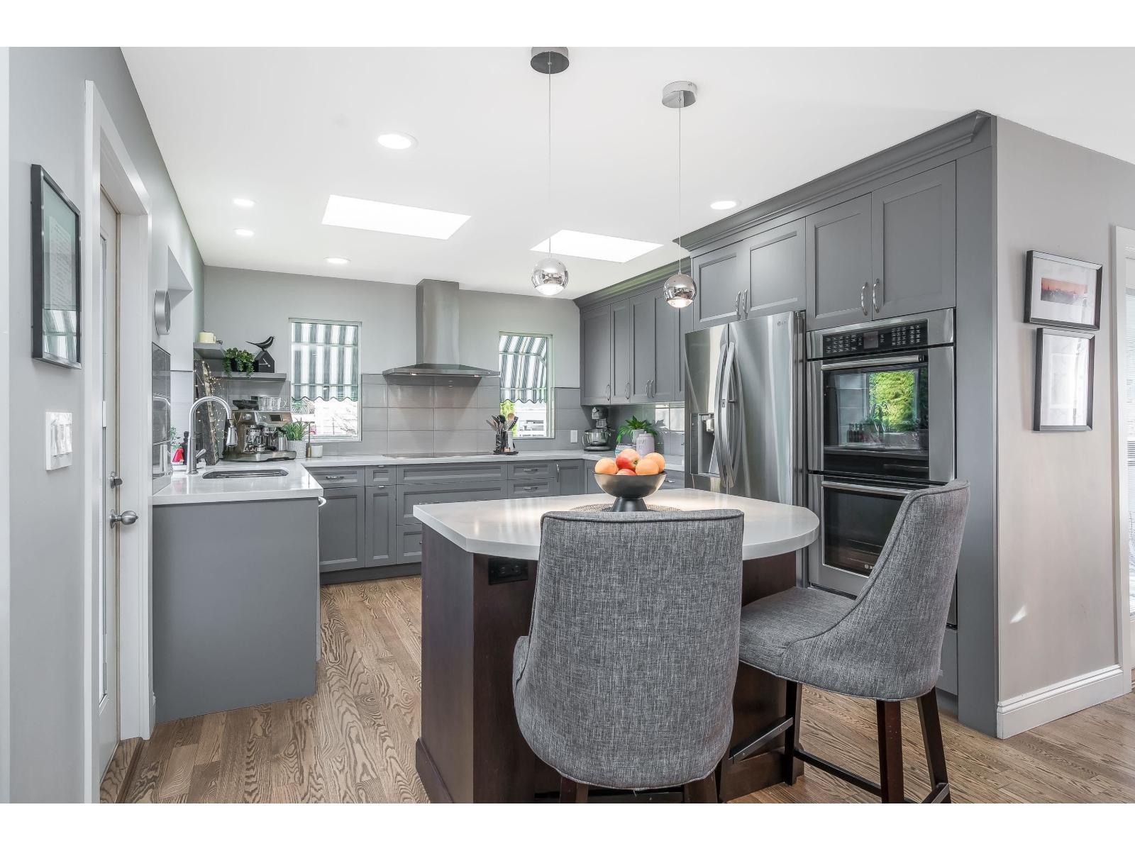 7341 S MINSTER DRIVE