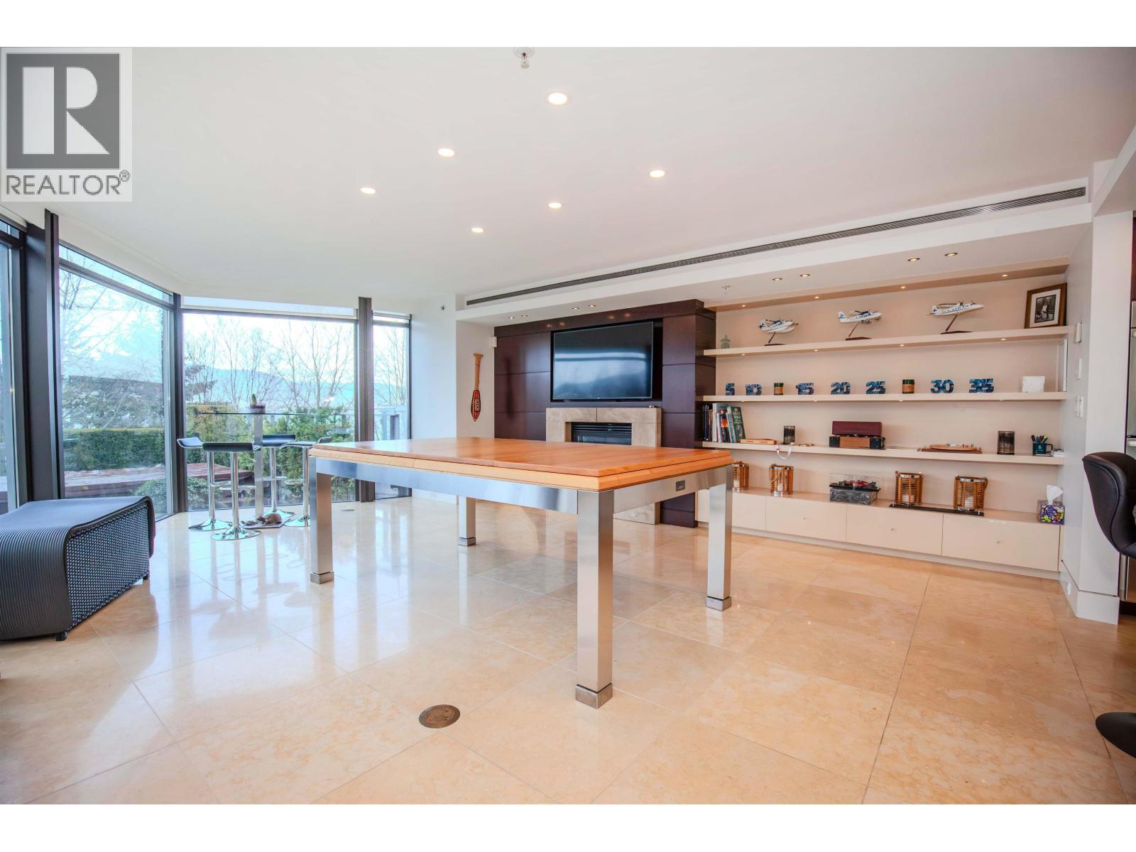 401 1281 W CORDOVA STREET