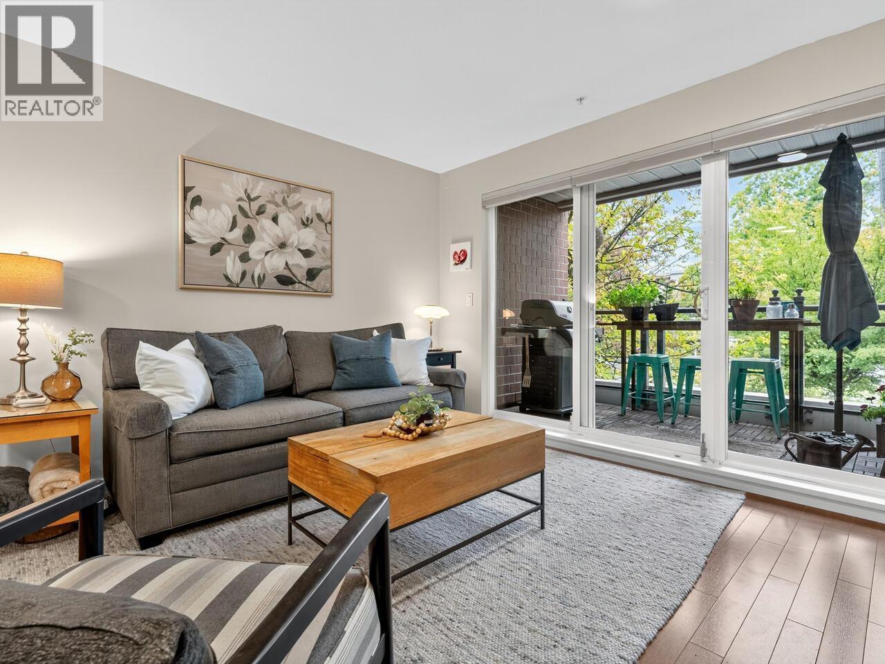 206 2096 W 46TH AVENUE