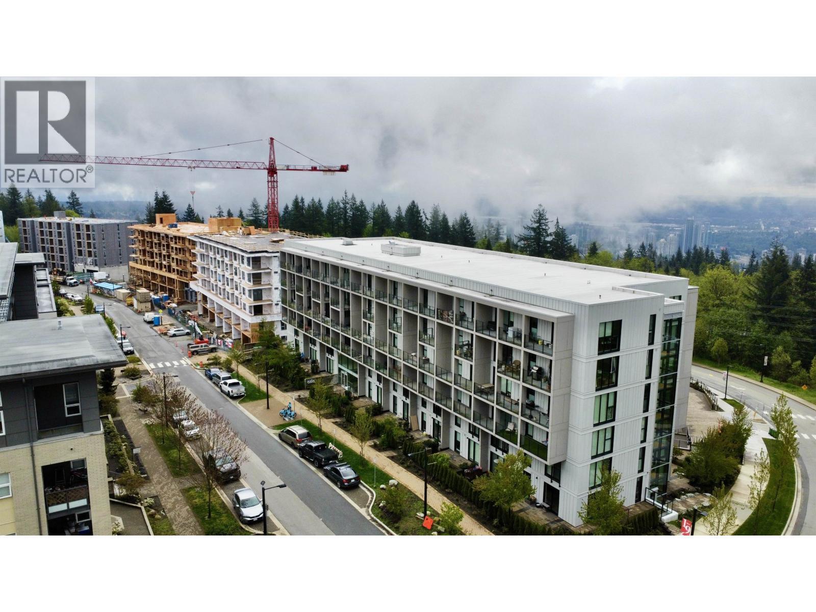 512 9888 UNIVERSITY CRESCENT