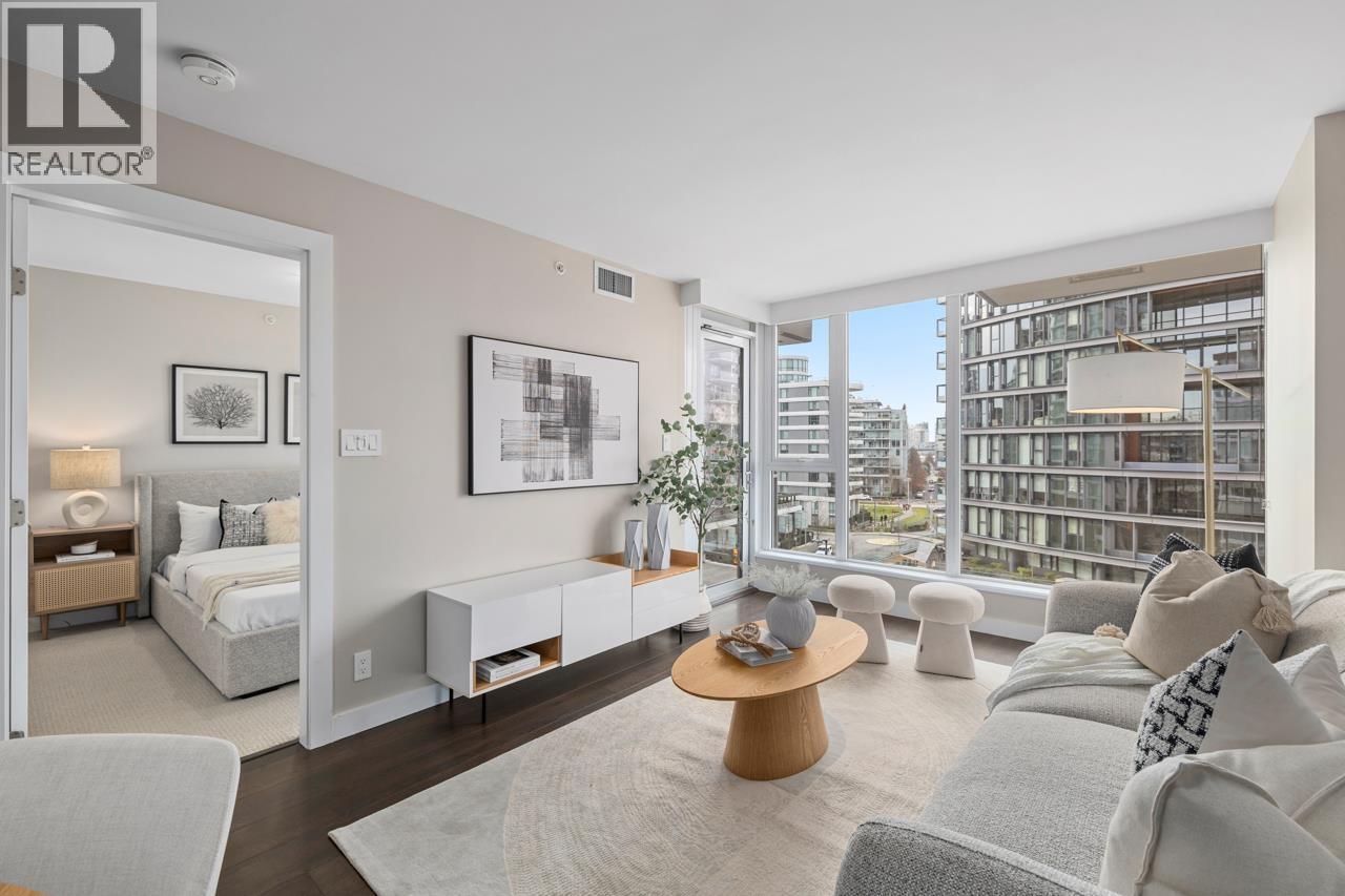 806 1618 QUEBEC STREET