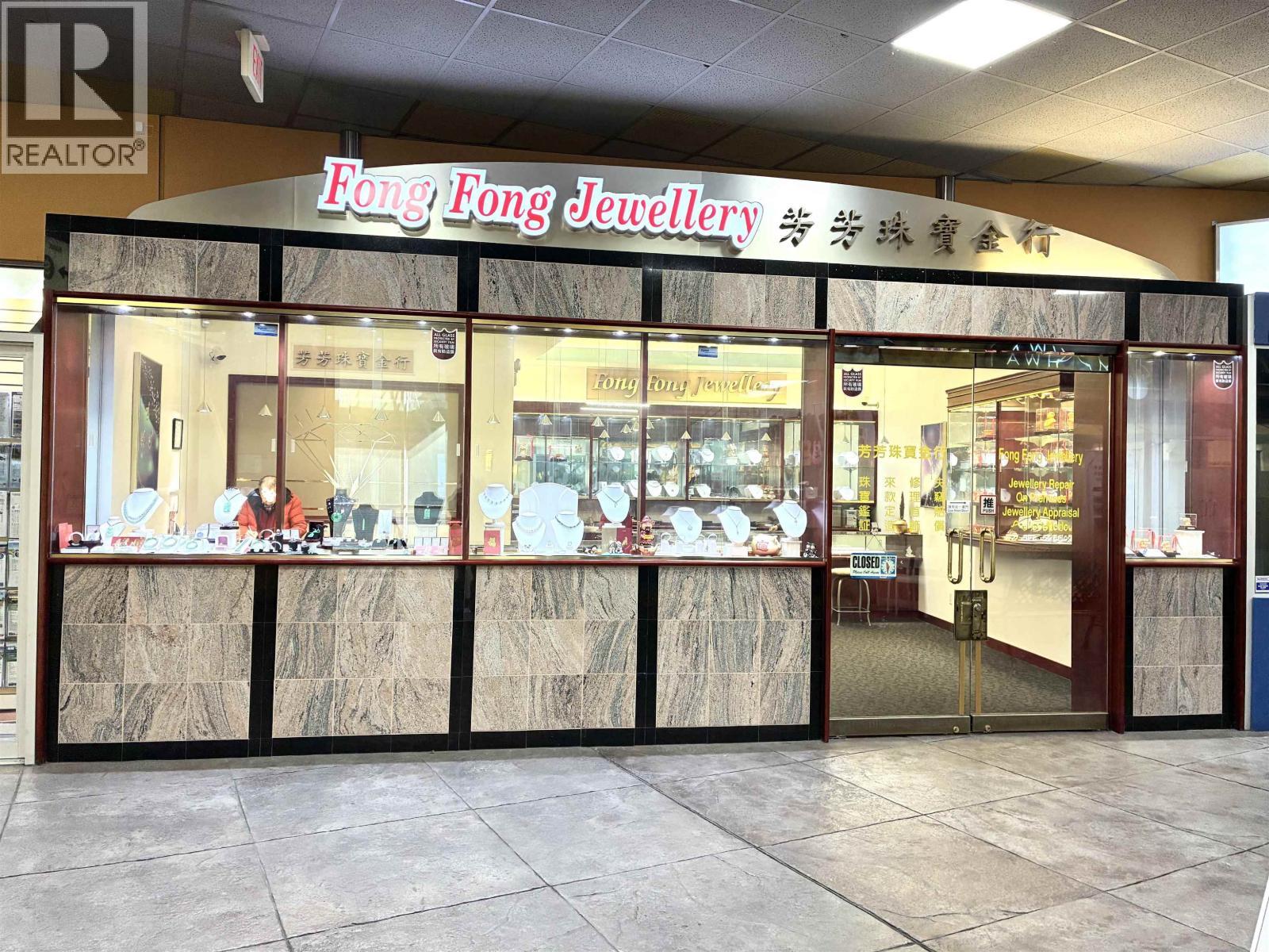 2818 - 4500 KINGSWAY