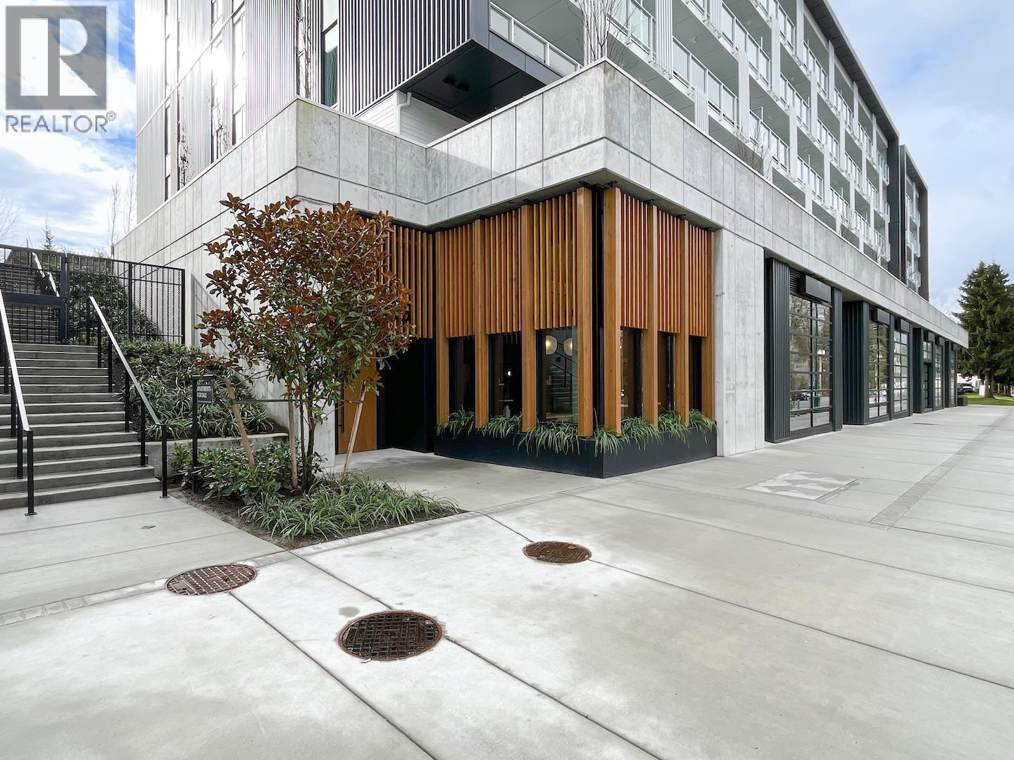 302 3055 MURRAY STREET