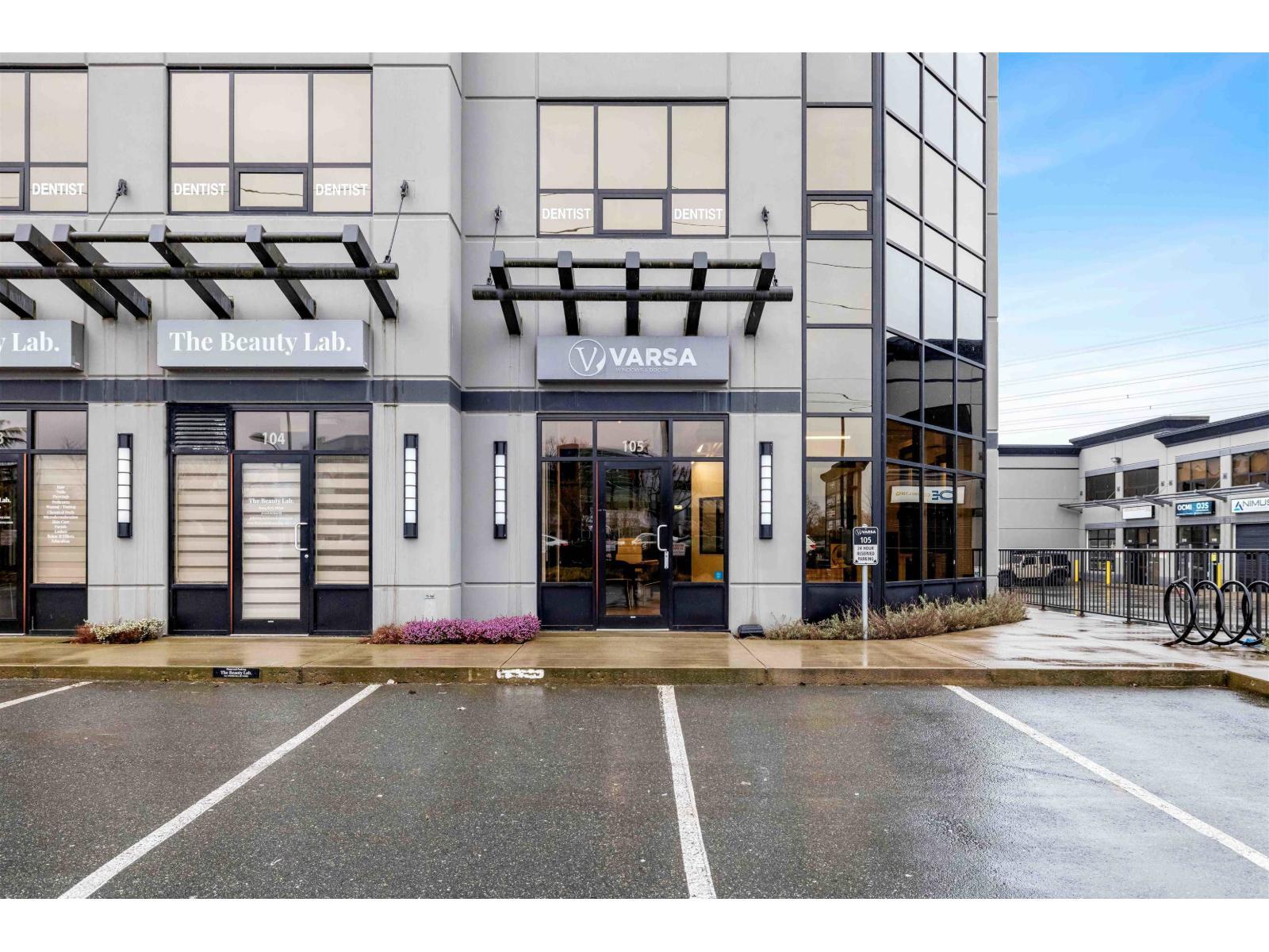 105 - 15292 CROYDON DRIVE