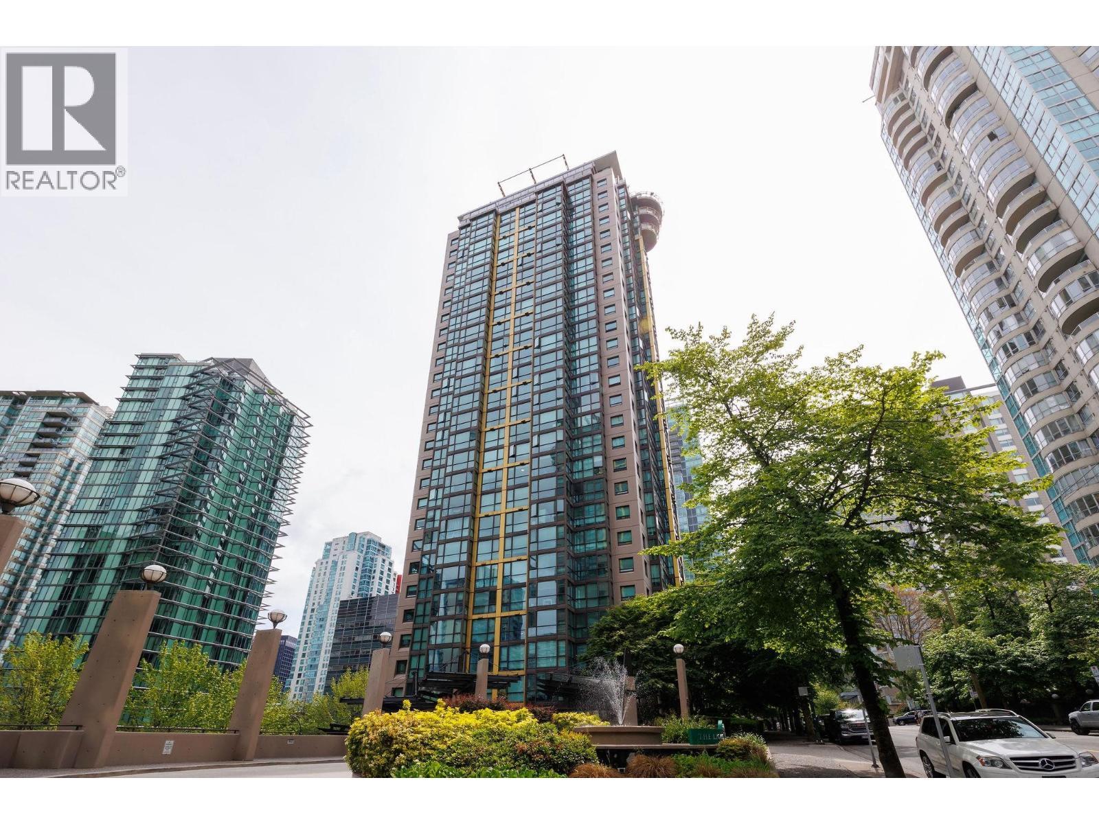 809 1331 ALBERNI STREET