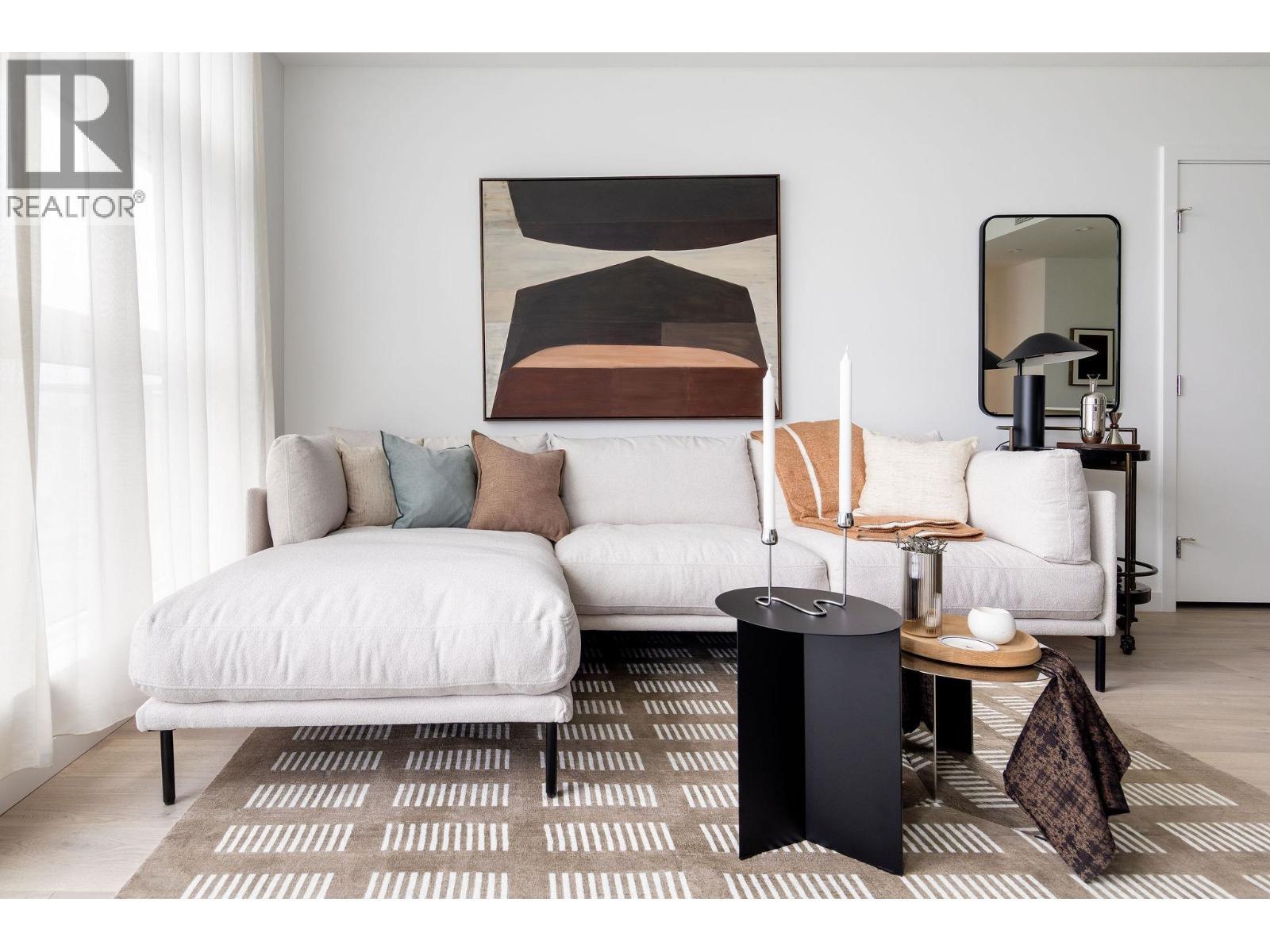 2706 680 QUAYSIDE DRIVE