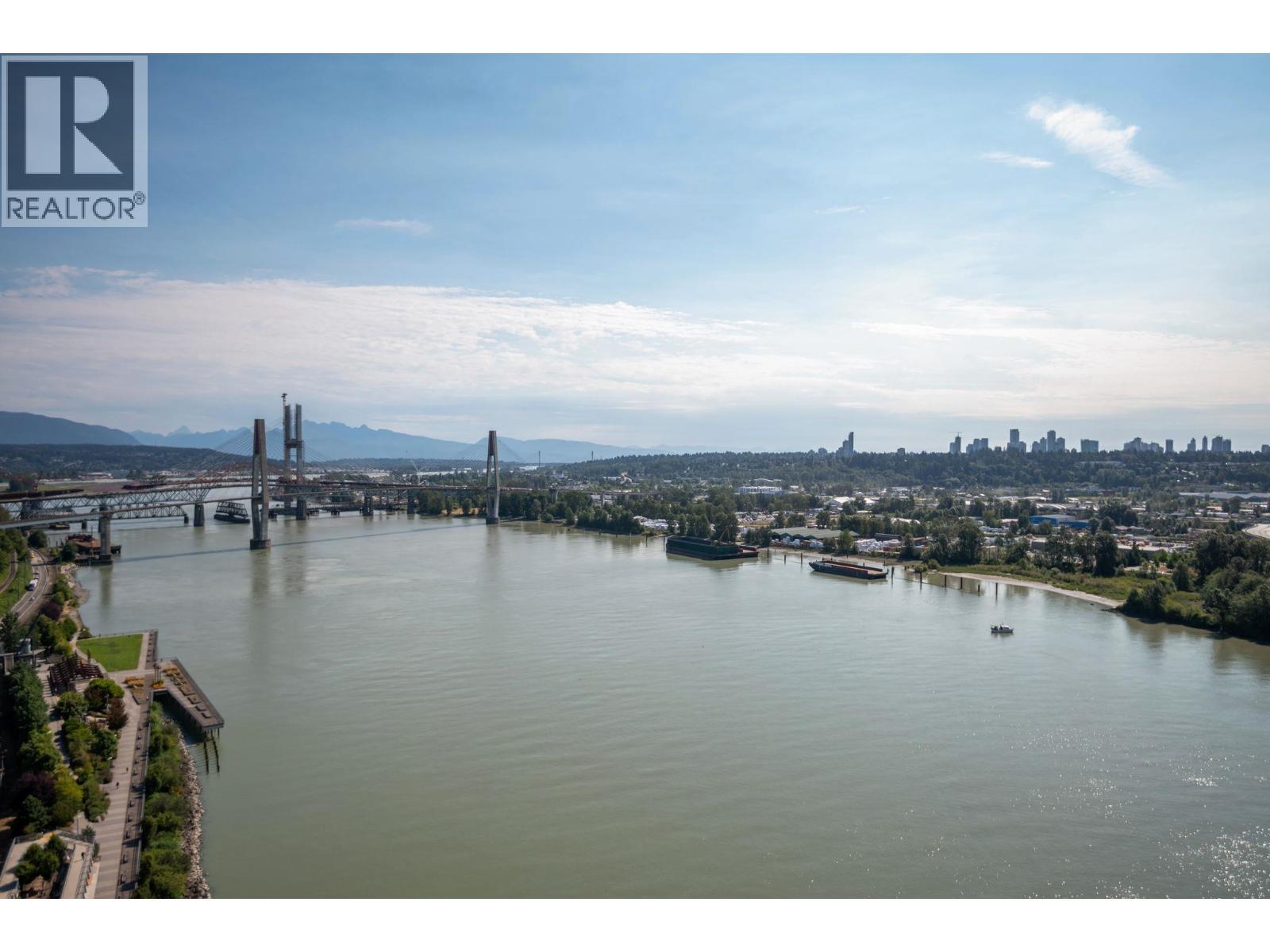 601 660 QUAYSIDE DRIVE