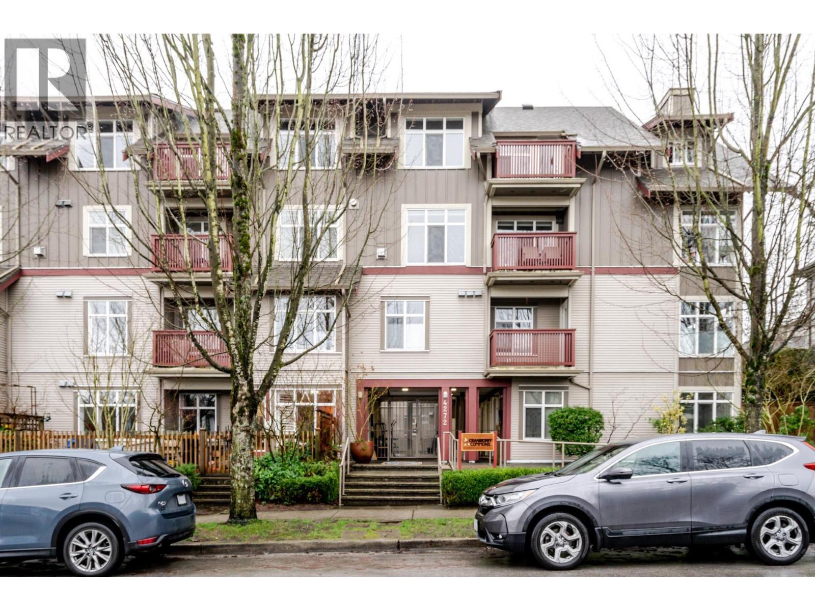 304 4272 ALBERT STREET