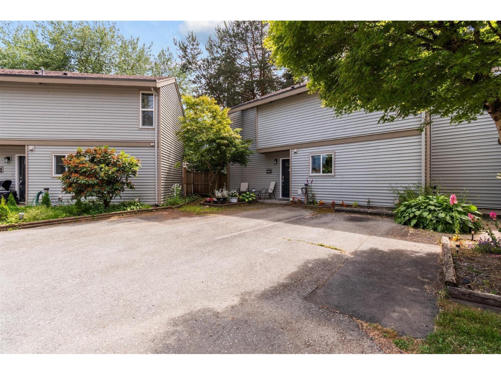 6217 E GREENSIDE DRIVE