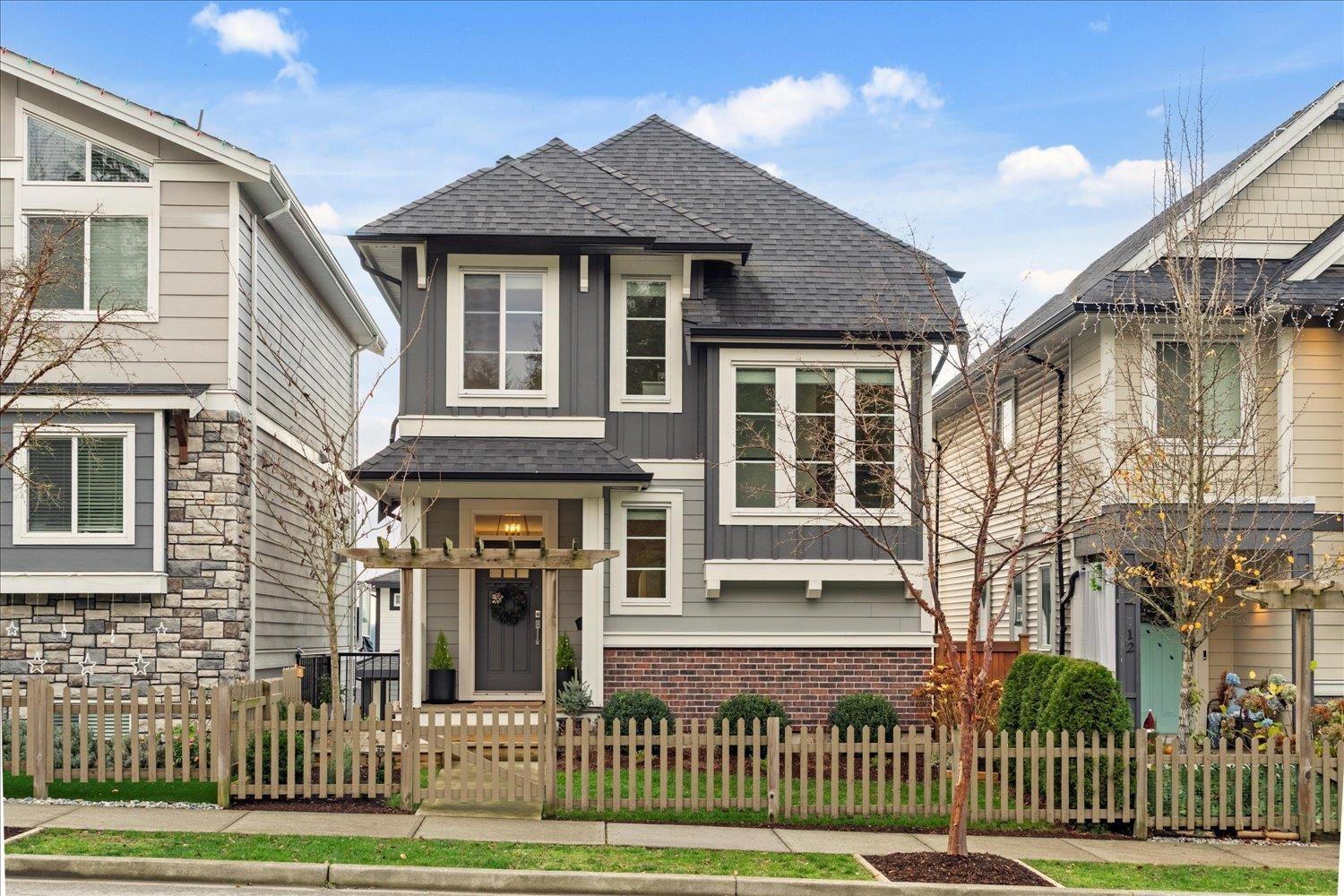 11 4295 OLD CLAYBURN ROAD