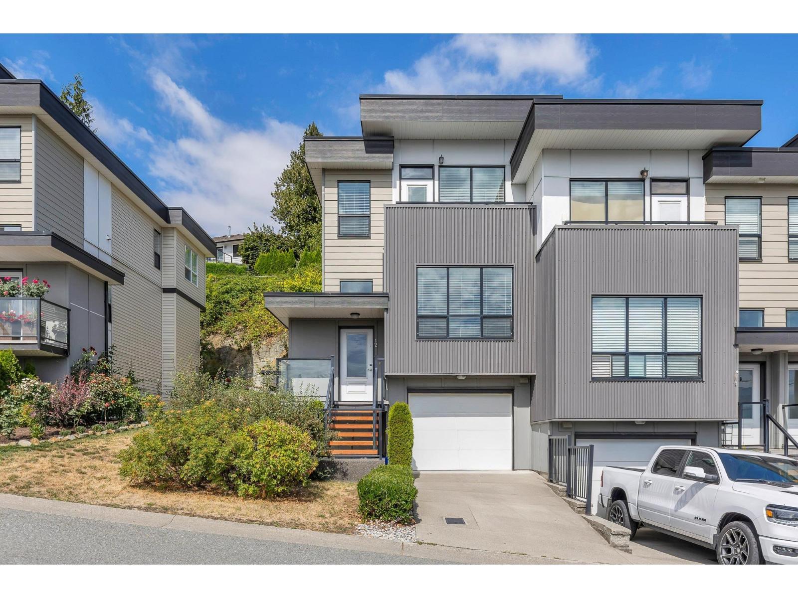 12 36099 WATERLEAF PLACE