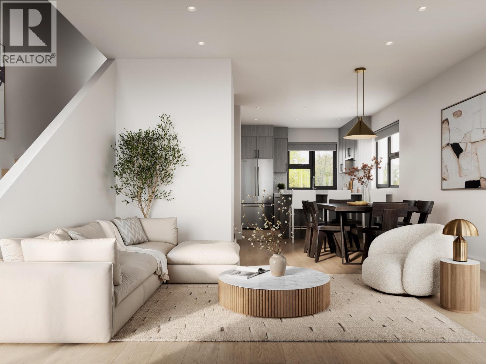 103 586 THOMPSON AVENUE