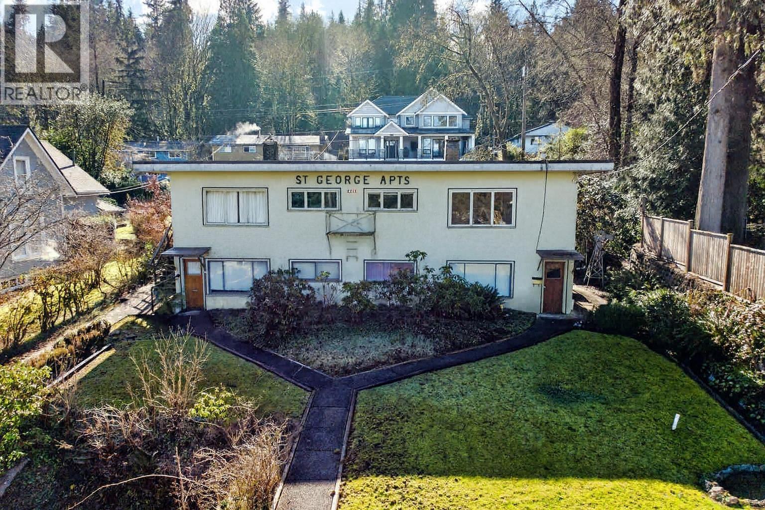 2217 ST GEORGE STREET