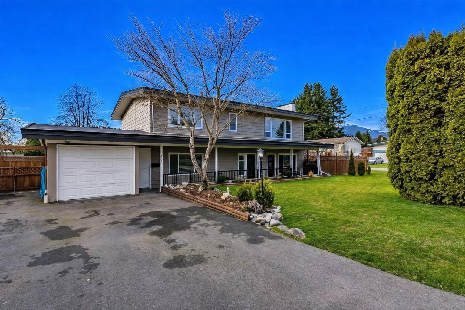 10345 BEVERLEY DRIVE, Fairfield Island