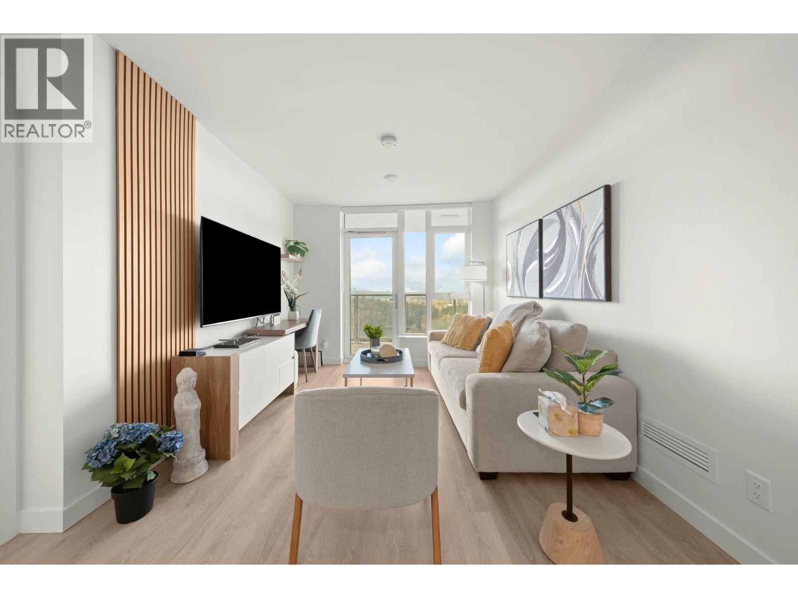 2608 318 ALDERSON AVENUE