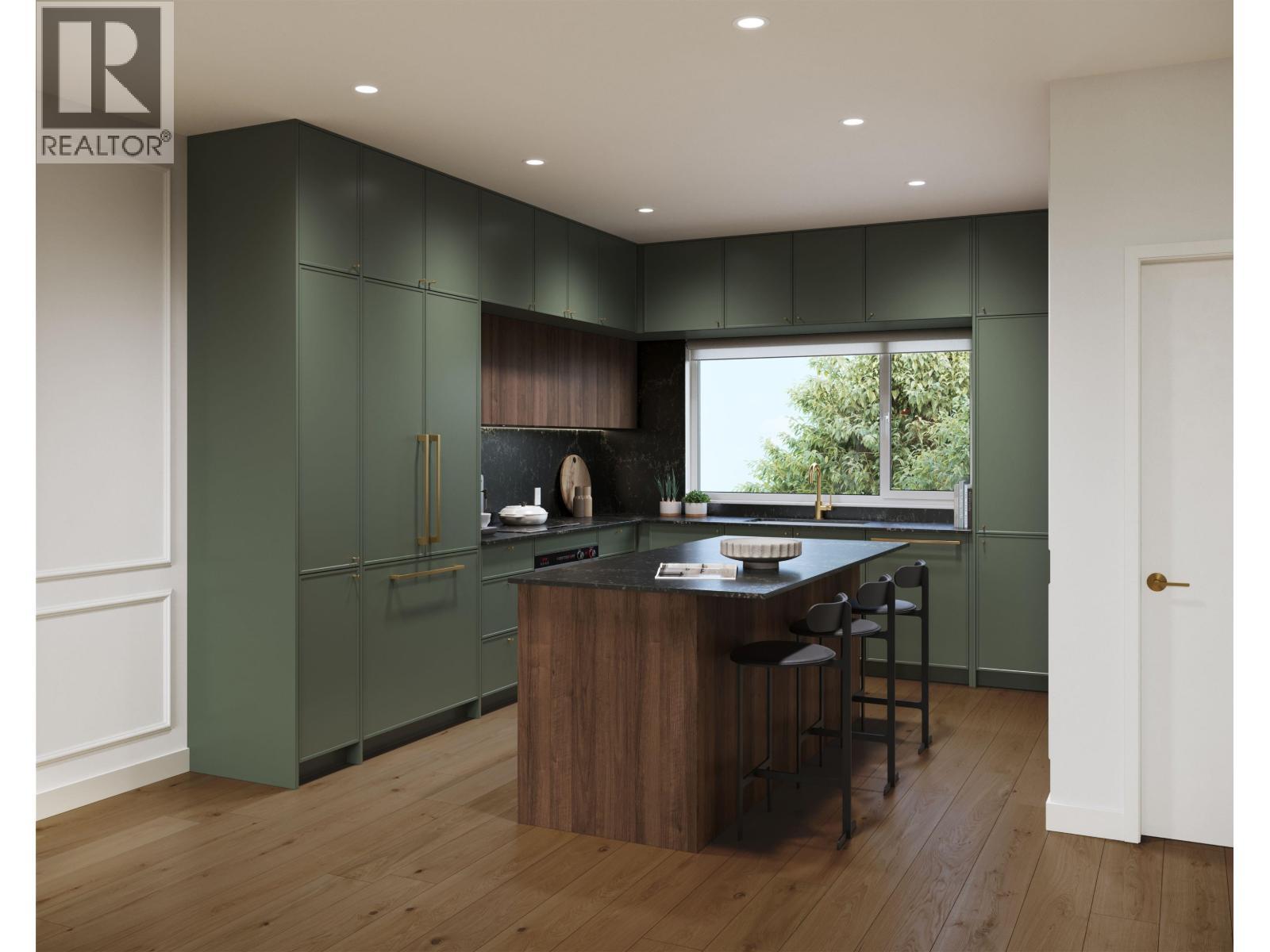 106 602 E 2ND STREET