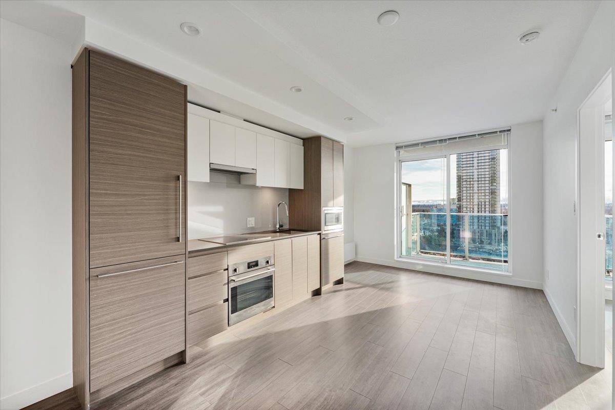 1212 13615 FRASER HIGHWAY