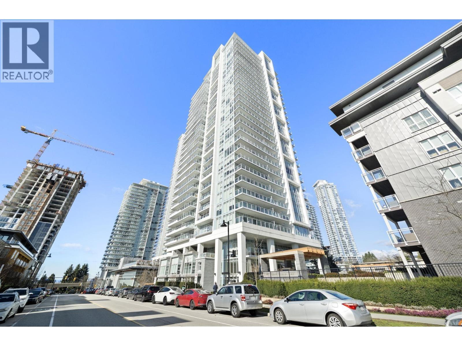 2206 525 FOSTER AVENUE