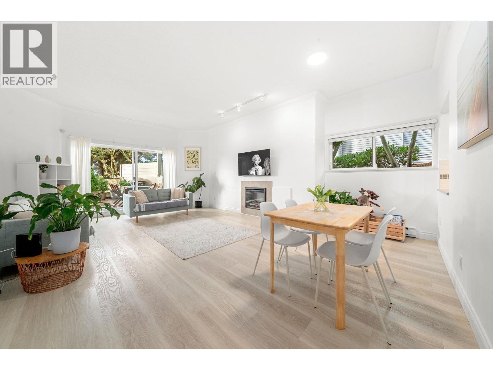 101 2408 HAYWOOD AVENUE