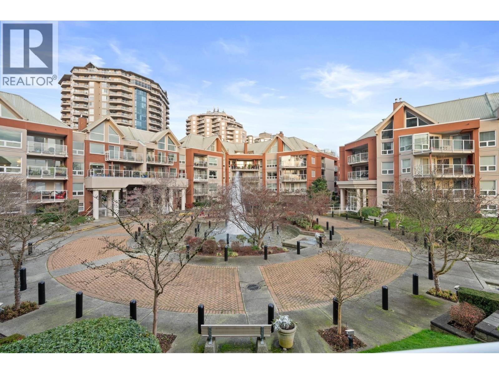 102 1230 QUAYSIDE DRIVE