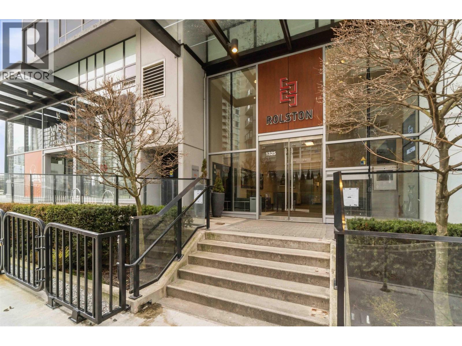 2303 1325 ROLSTON STREET