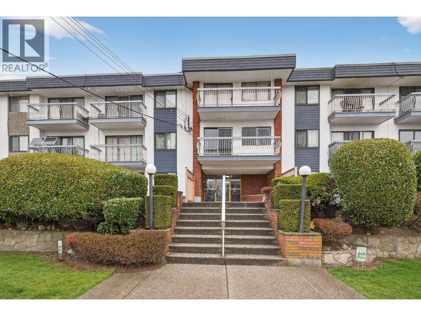 106 1045 HOWIE AVENUE