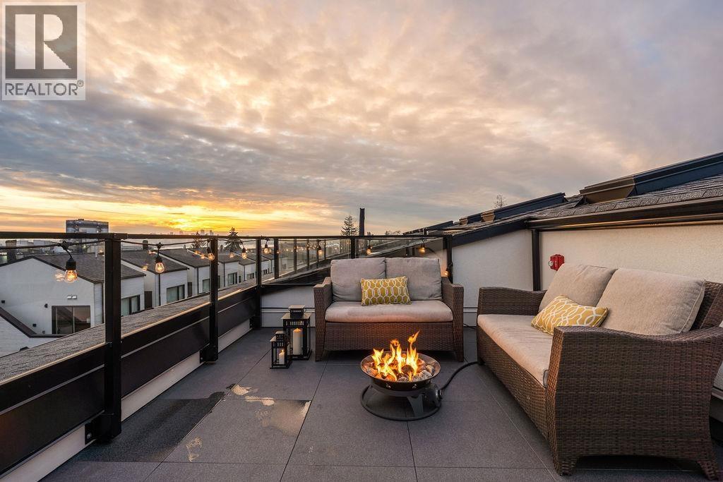 223 650 E 2ND STREET