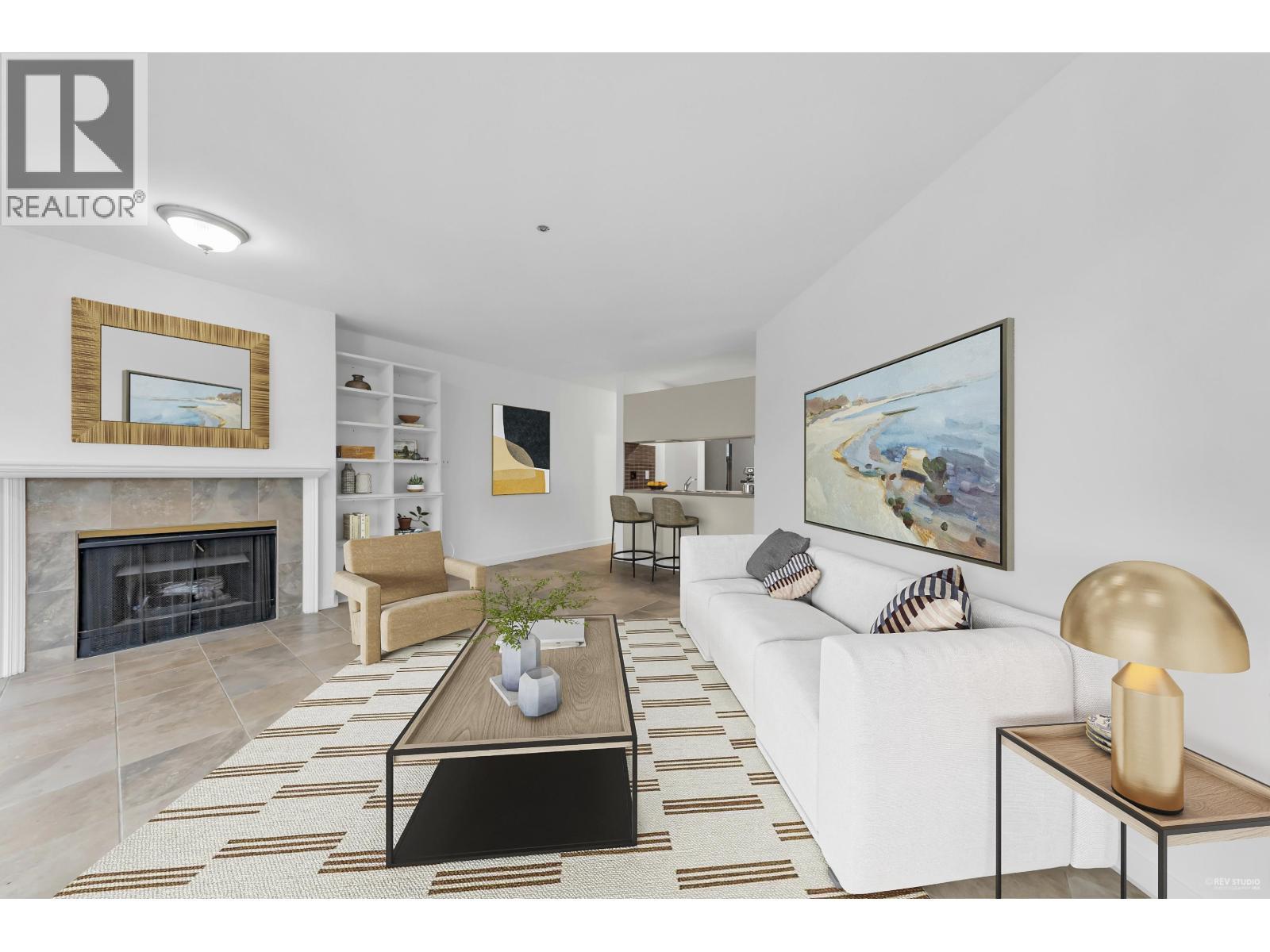 107 - 933 W 8TH AVENUE