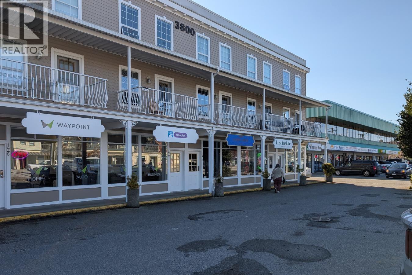 115 - 3800 CHATHAM STREET