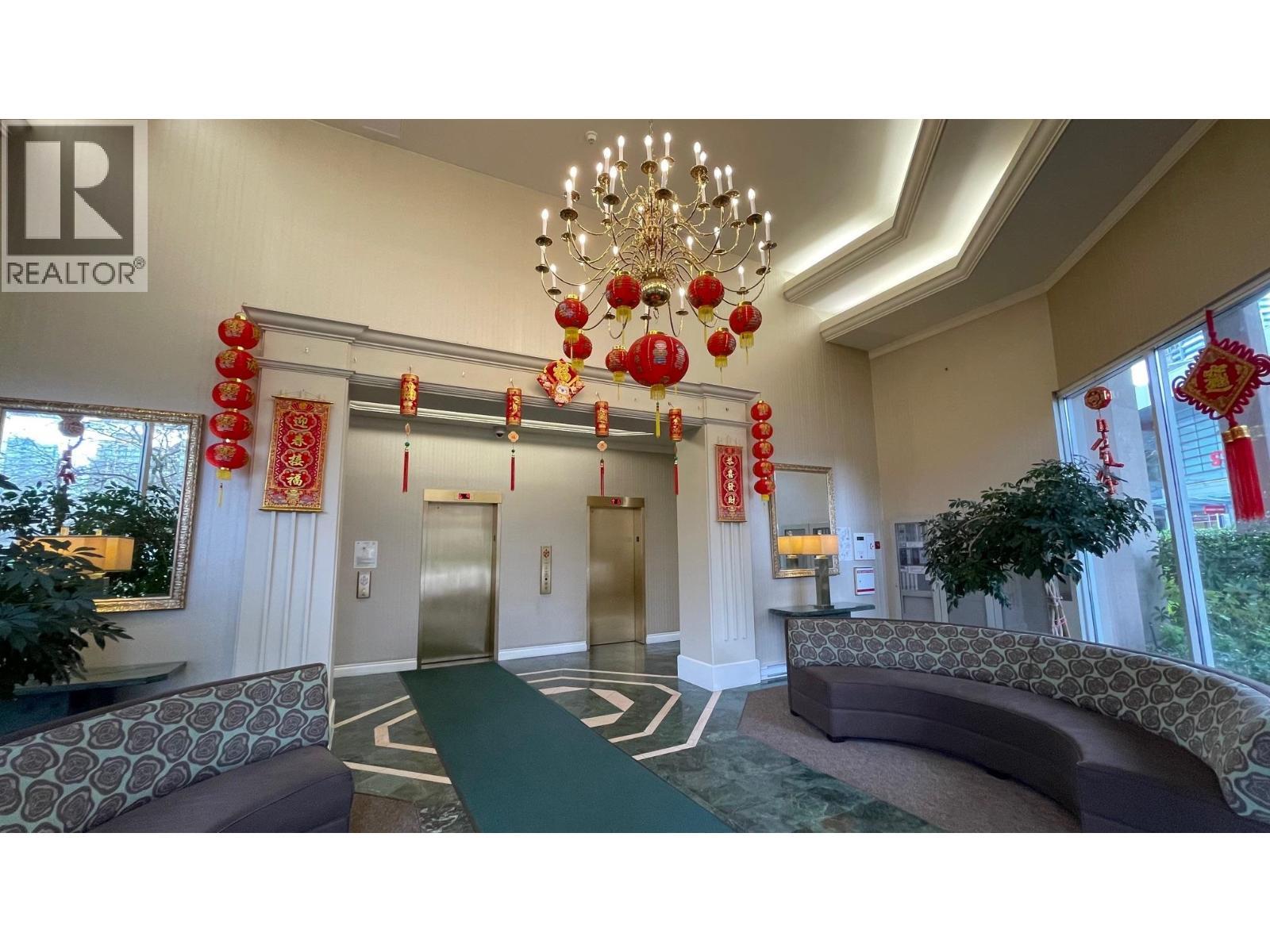 203 6220 MCKAY AVENUE