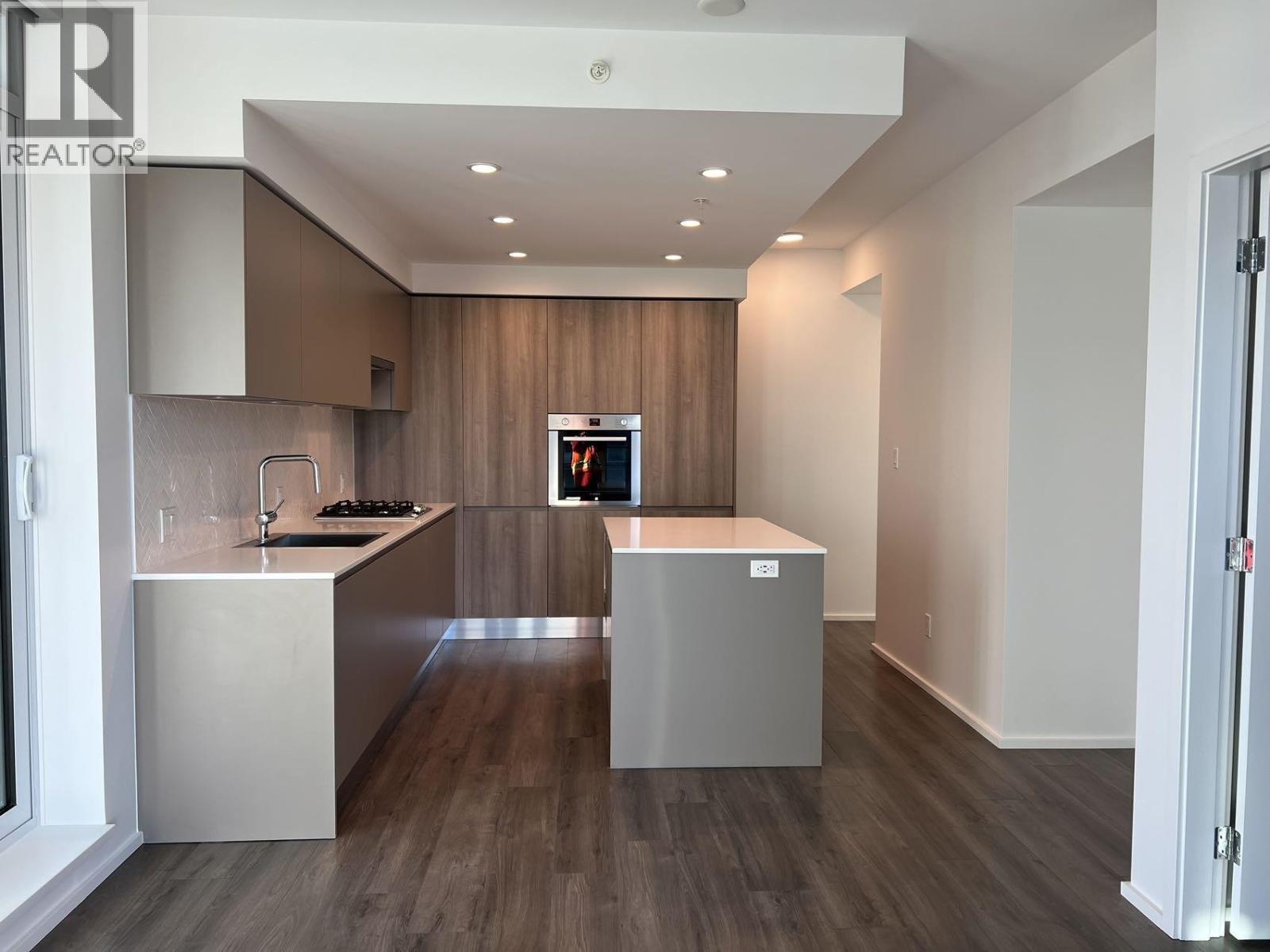 3809 EVERGREEN PLACE