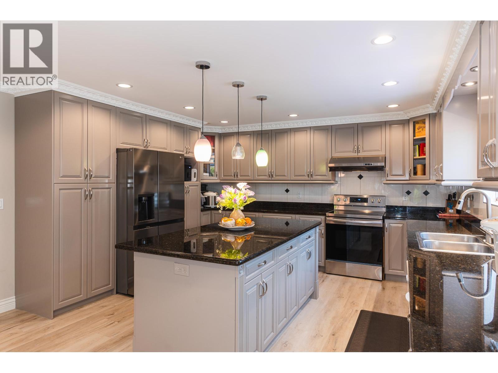 6169 LOCHDALE STREET