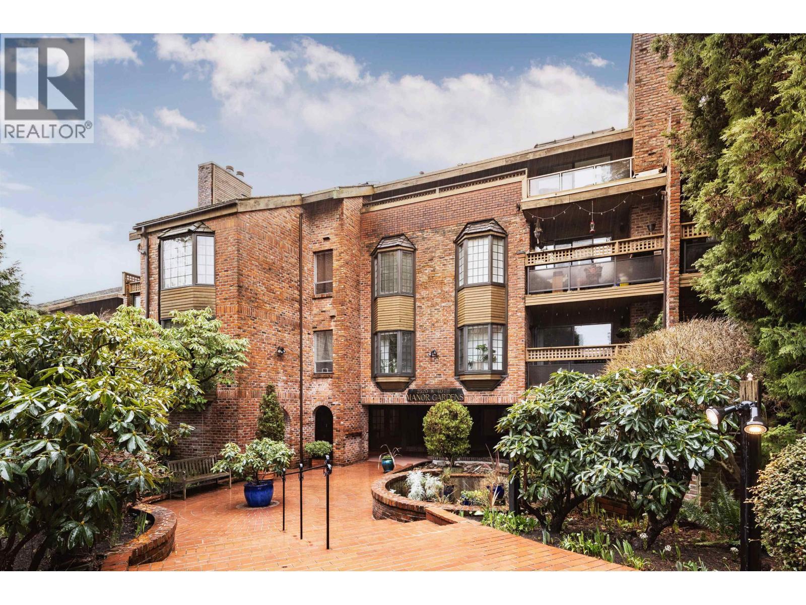 318 2320 W 40TH AVENUE