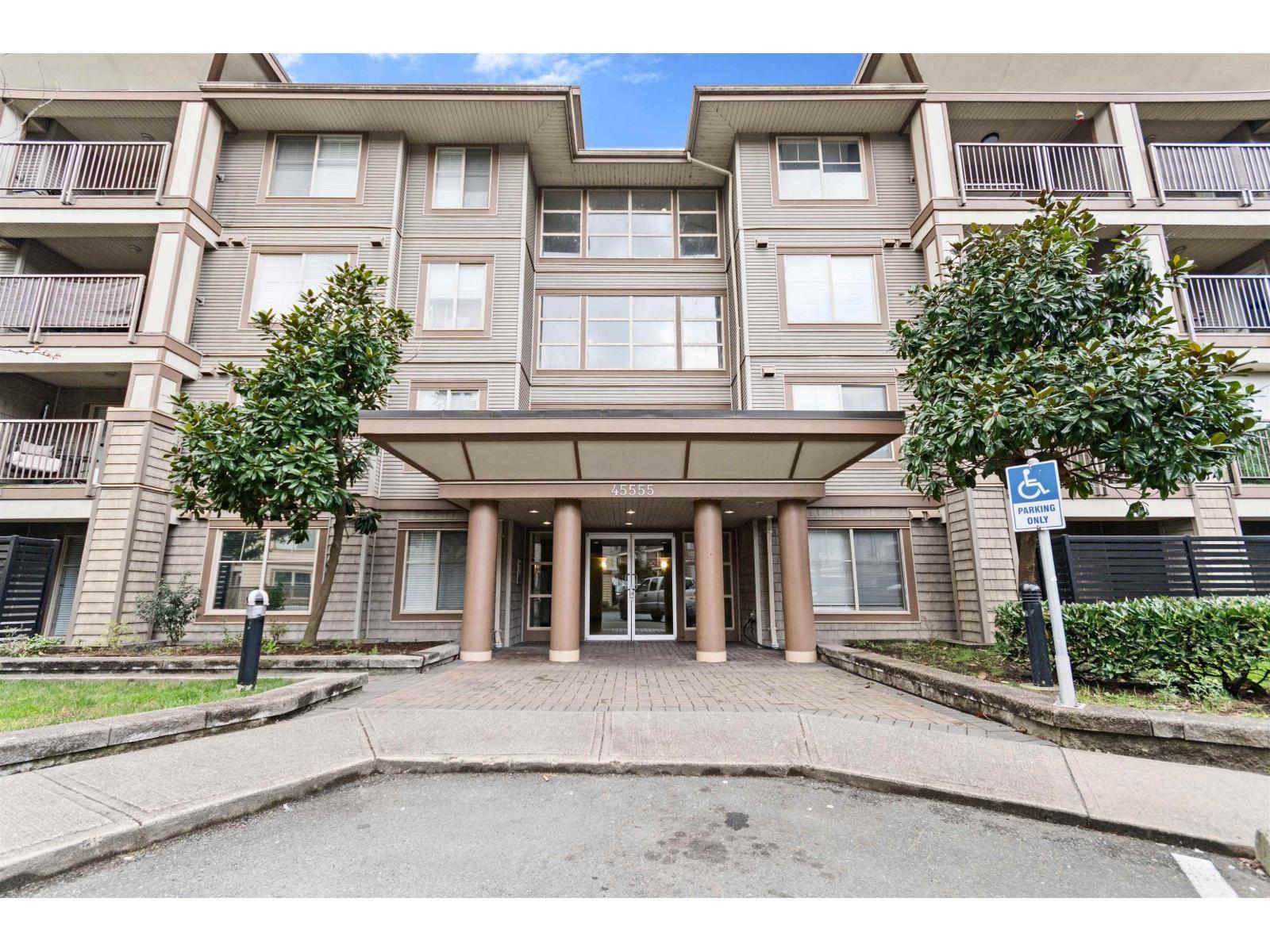 108 45555 YALE ROAD, Chilliwack Proper South