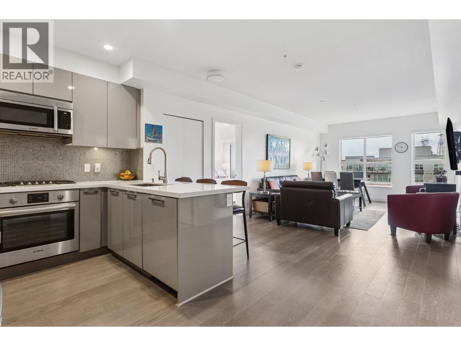 609 10177 RIVER DRIVE