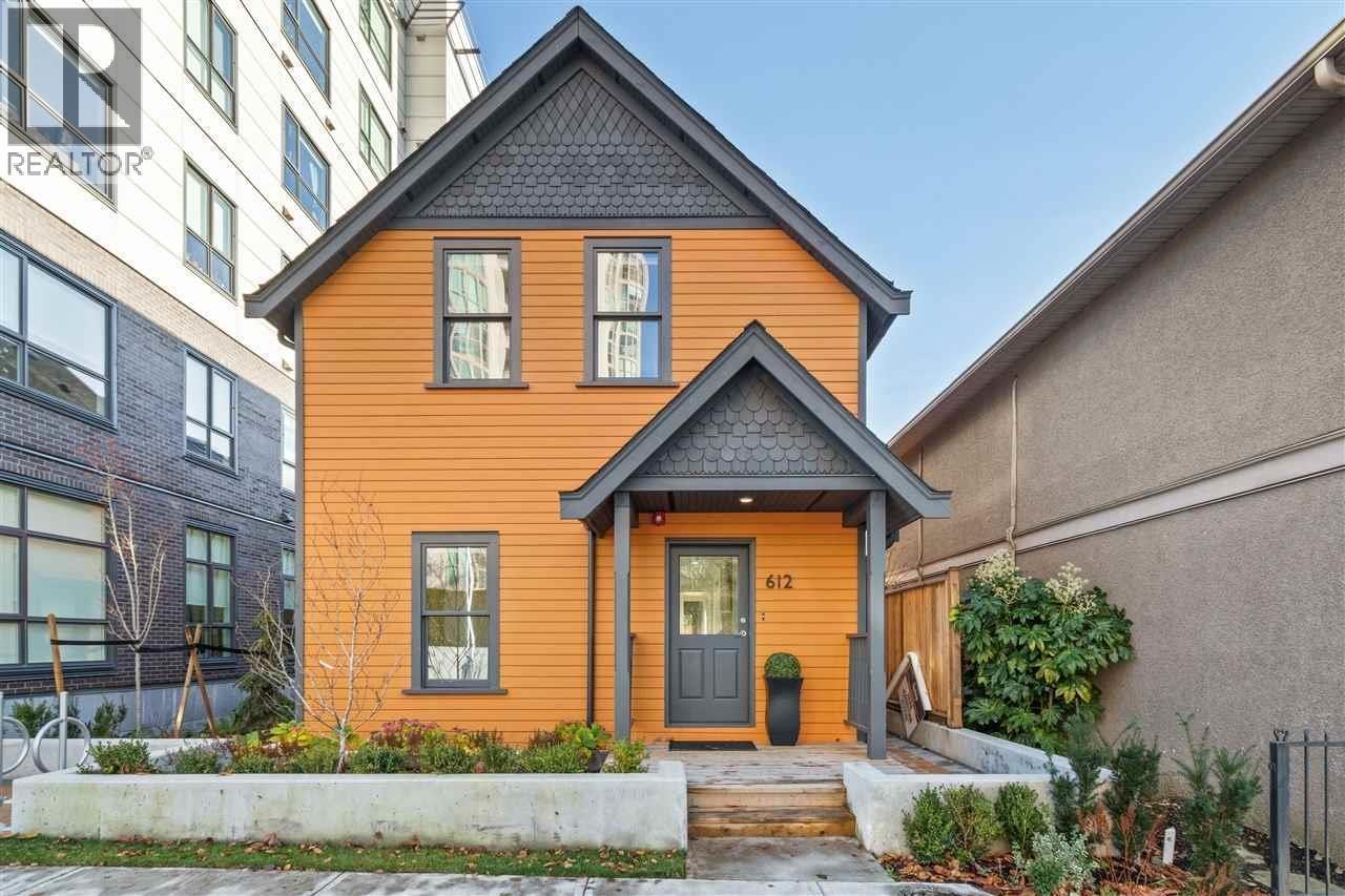 612 BRANTFORD STREET