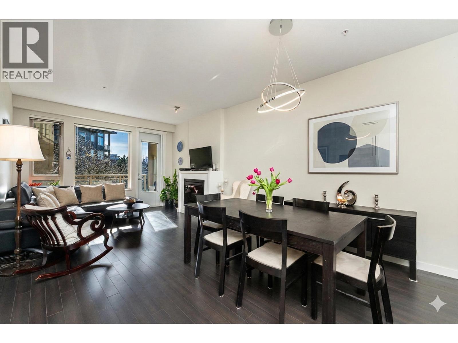 311 159 W 22ND STREET