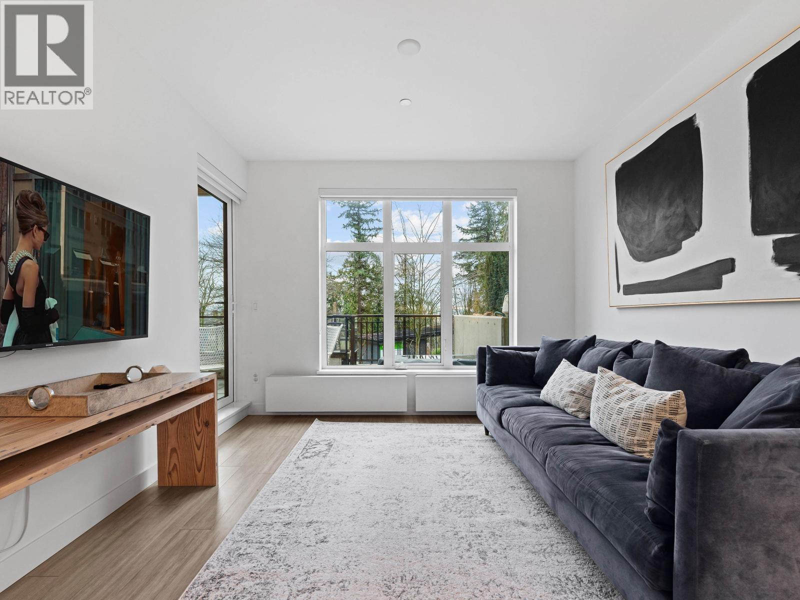 107 - 733 E 3RD STREET