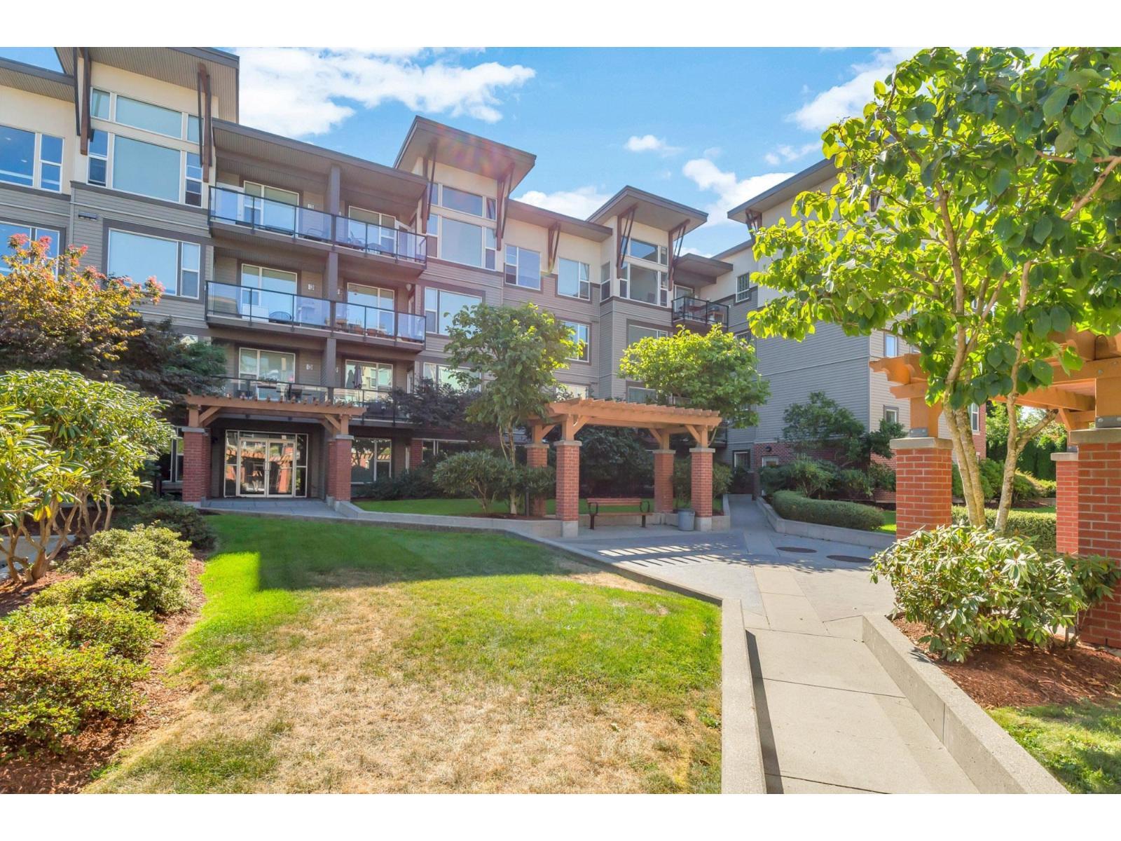 314 33539 HOLLAND AVENUE