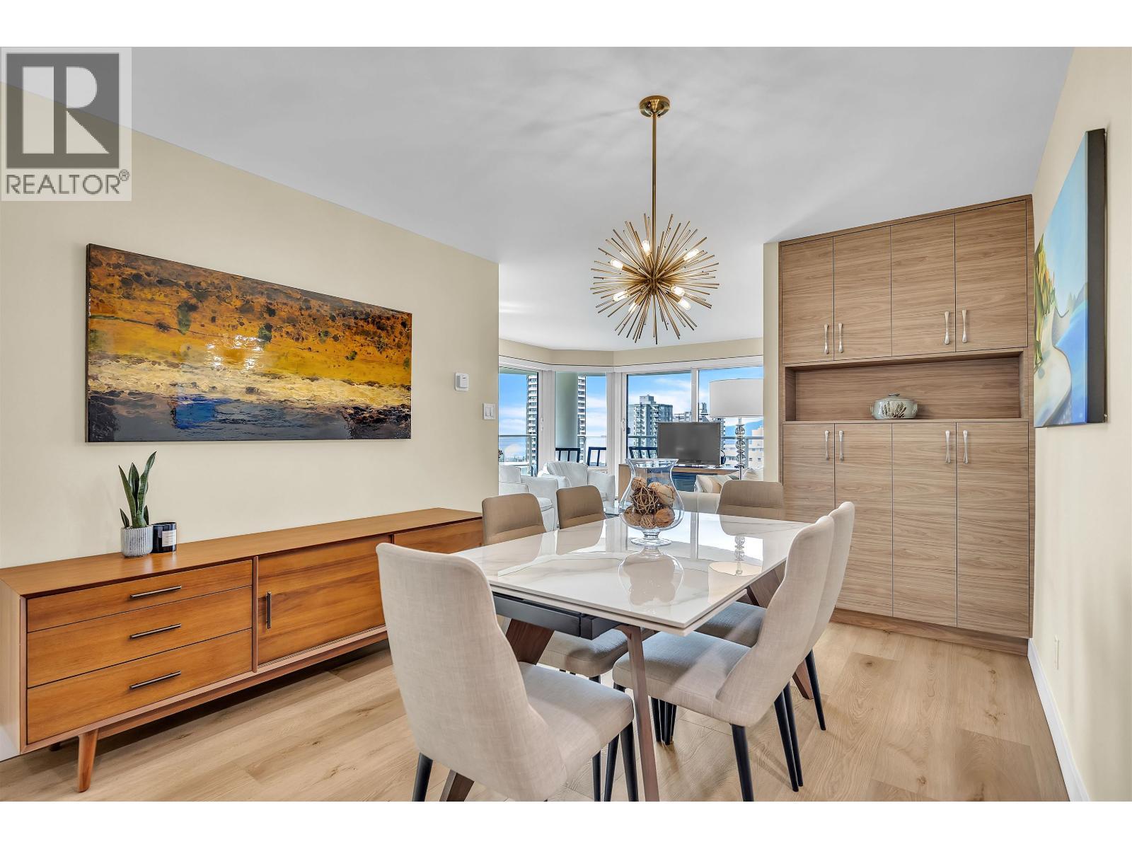 1002 1020 HARWOOD STREET