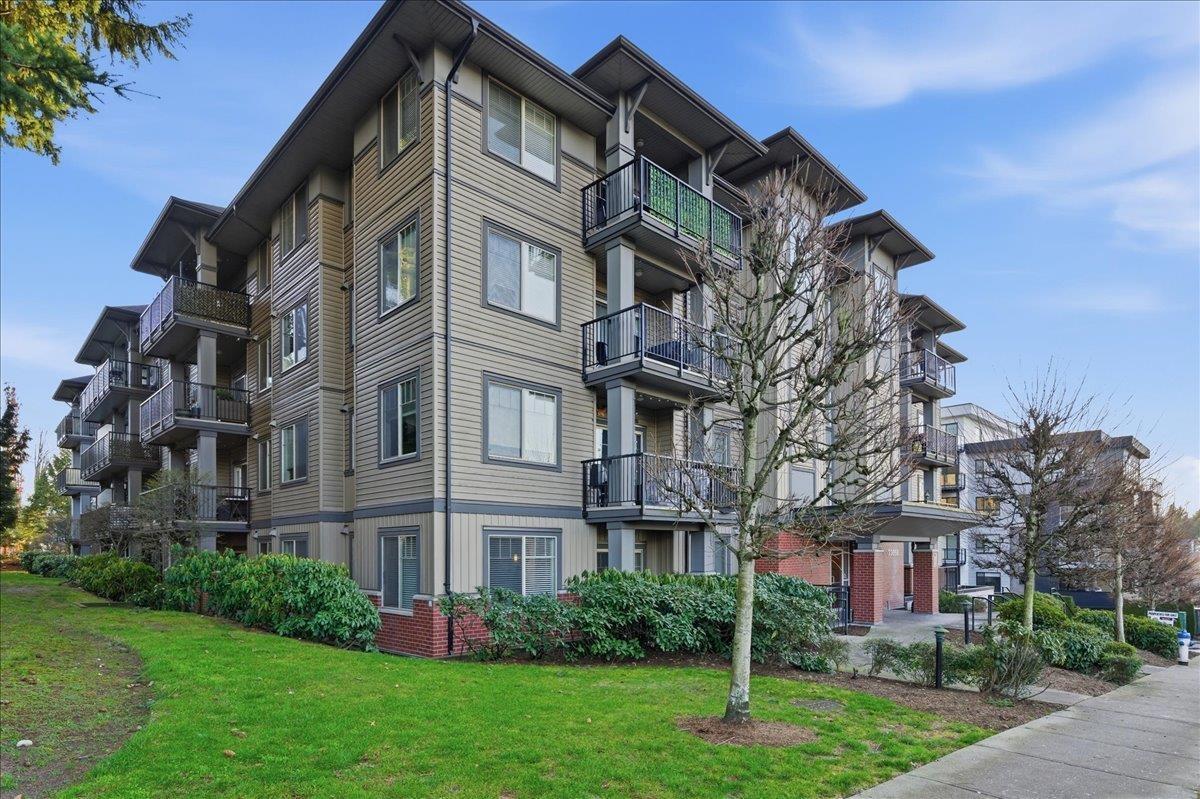 411 33898 PINE STREET