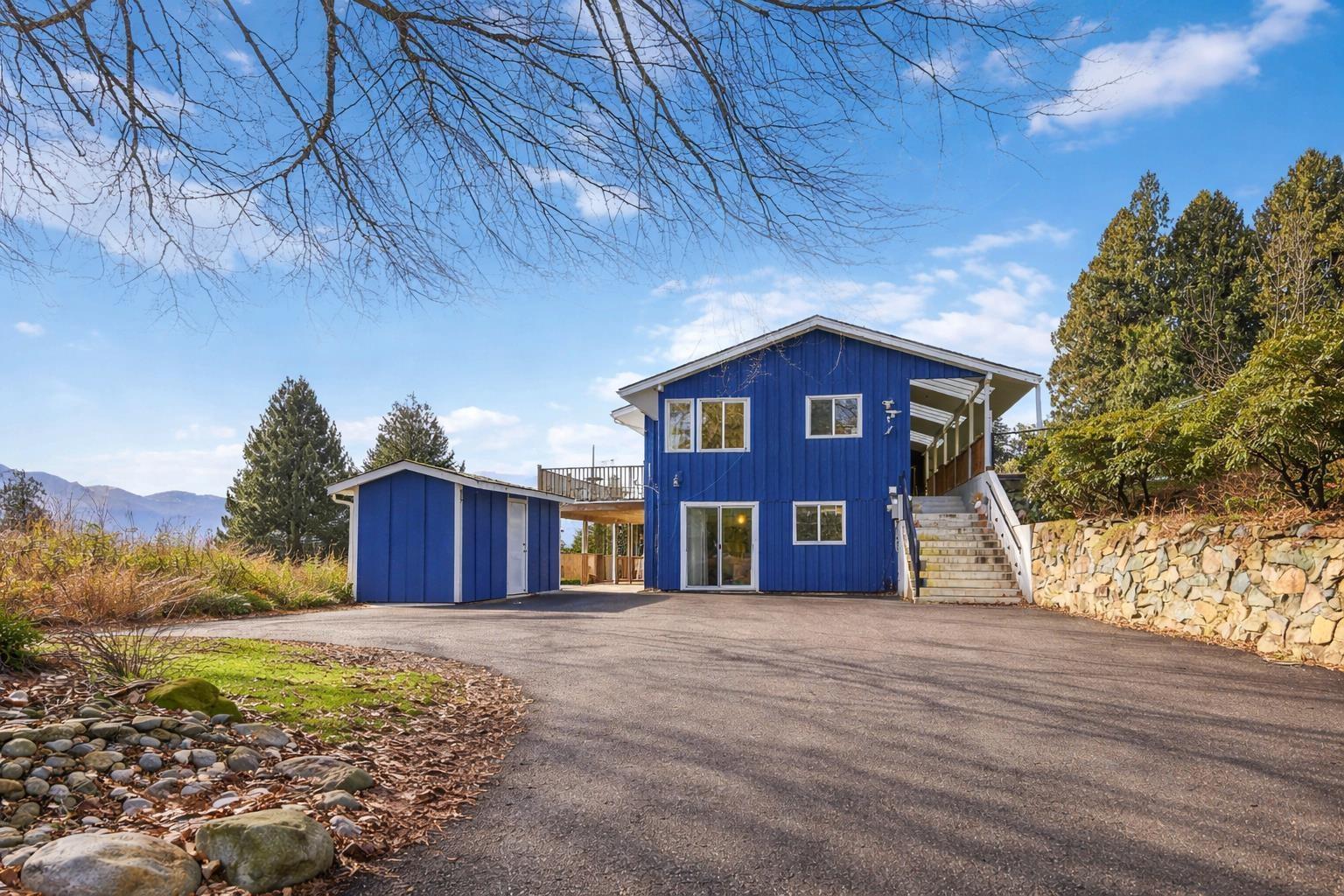 10005 KENSWOOD DRIVE, Little Mountain